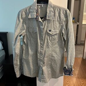 Womens cinch button down